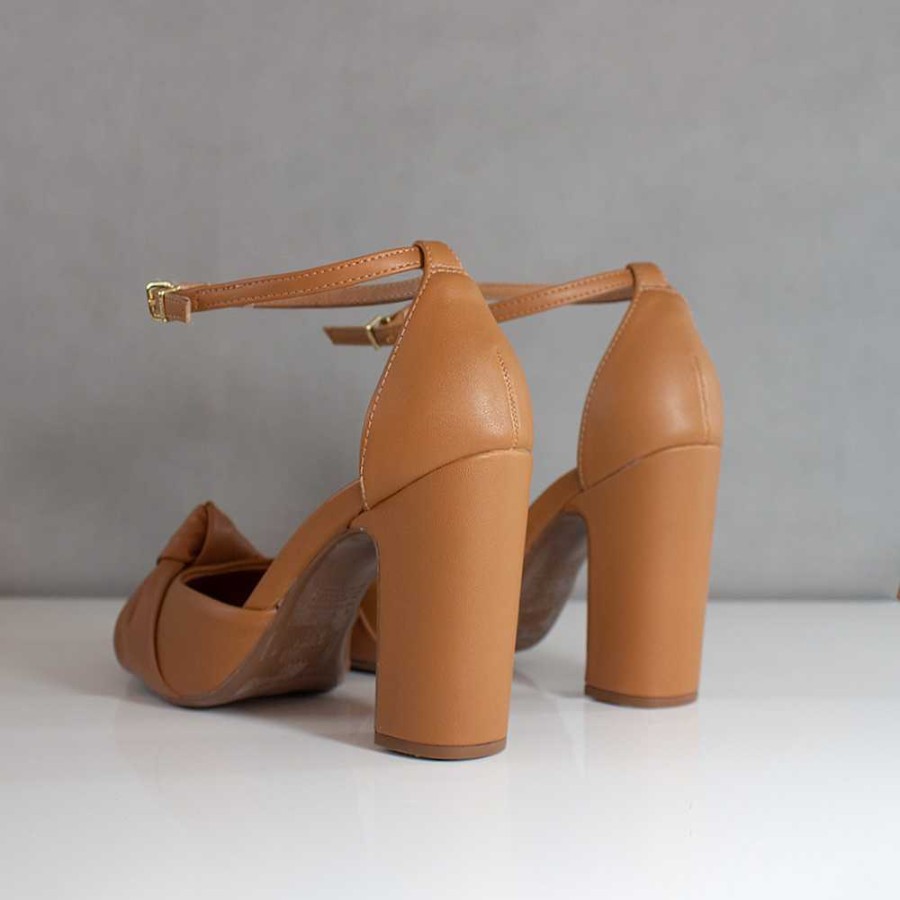 Shoes Santorini | Zapatillas Para Mujer By Adele Camel